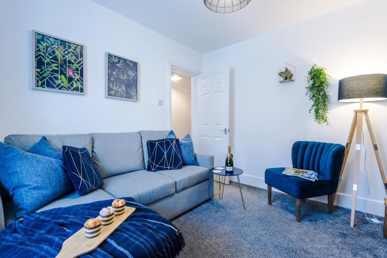 Spacious 2-Bed City-Centre Cottage In Chester By 53 Degrees Property - Ideal For Groups & Couples - Sleeps 6 Екстериор снимка