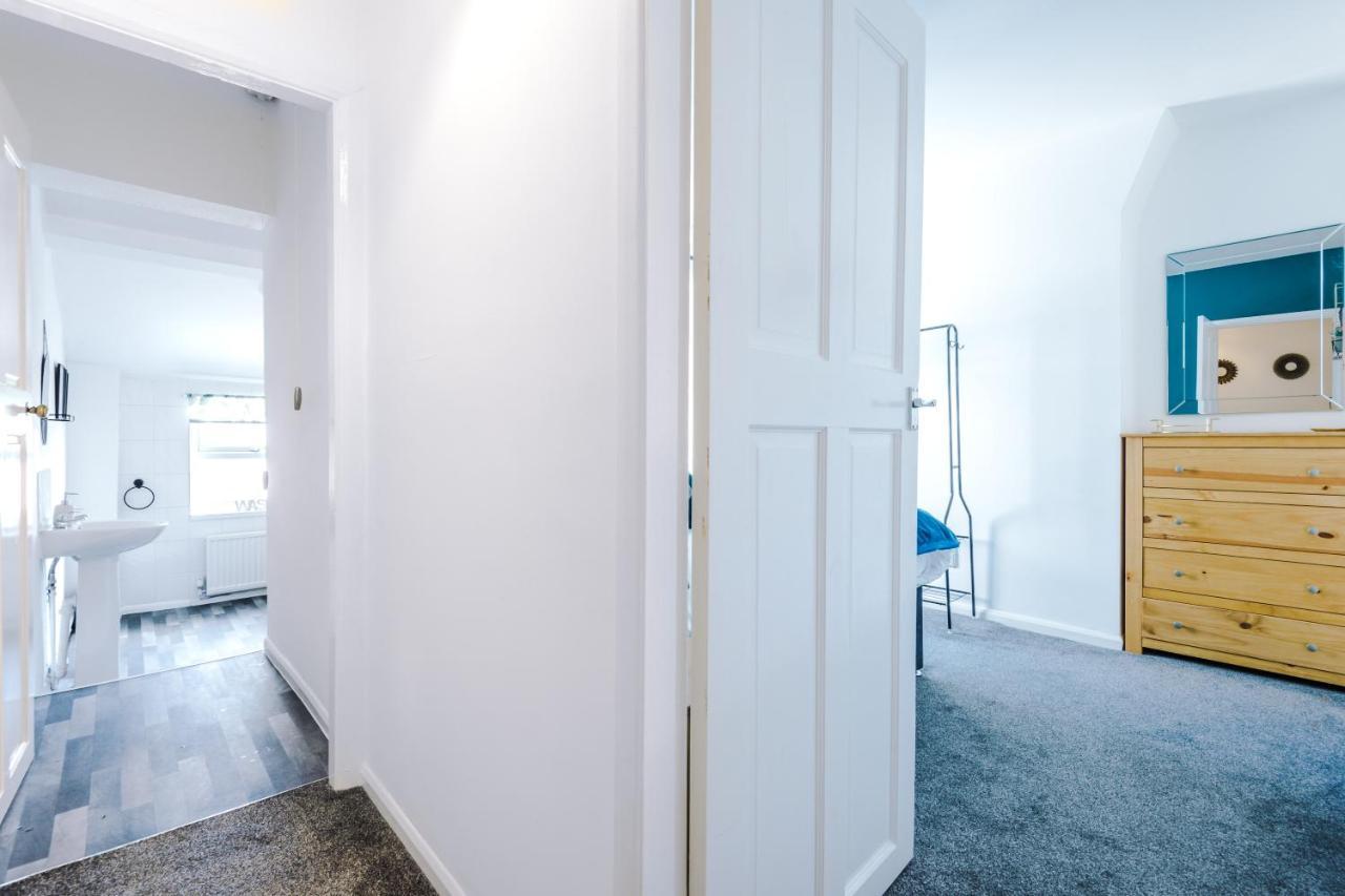 Spacious 2-Bed City-Centre Cottage In Chester By 53 Degrees Property - Ideal For Groups & Couples - Sleeps 6 Екстериор снимка